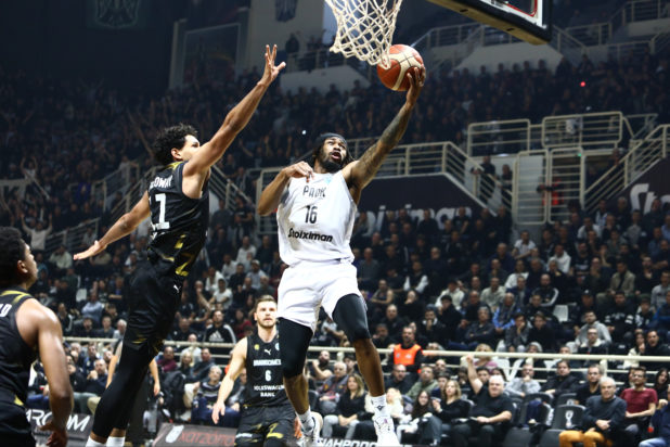 ΠΑΟΚ - Μπράουνσβαϊγκ 88-87: Πρωτιά στην εκπνοή με κομβικό Μουρ - ΒΙΝΤΕΟ