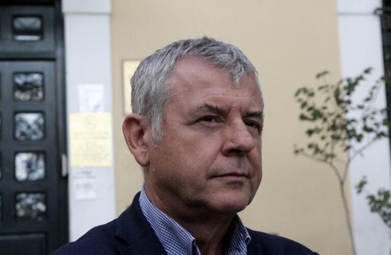 Ο Μιχάλης Γιαννάκος εκ νέου πρόεδρος της ΠΟΕΔΗΝ - Η σύνθεση του προεδρείου