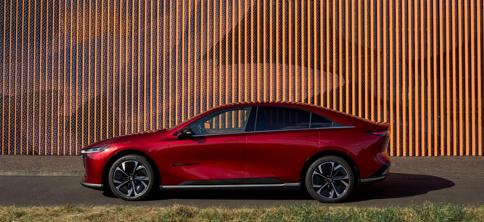 Mazda 6e