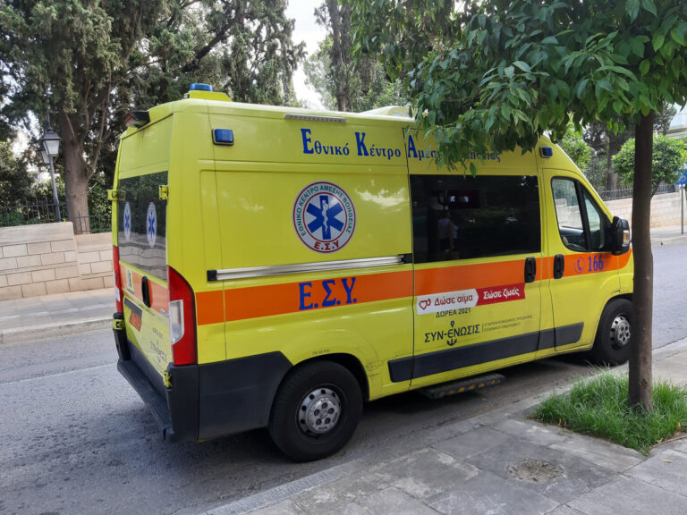 Πεζός παρασύρθηκε από μηχανή στην λεωφόρο Κηφισίας