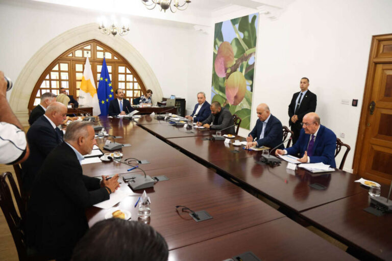 Εθνικό Συμβούλιο στον απόηχο συνάντησης ΠτΔ με Έρχιουρμαν-Ολγκίν