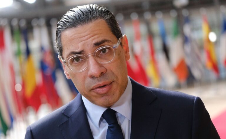 Την ιδιαίτερη σημασία πρόσφατων συμφωνιών με ΗΑΕ–Γαλλία υπογράμμισε ο ΥΠΕΞ | Typos