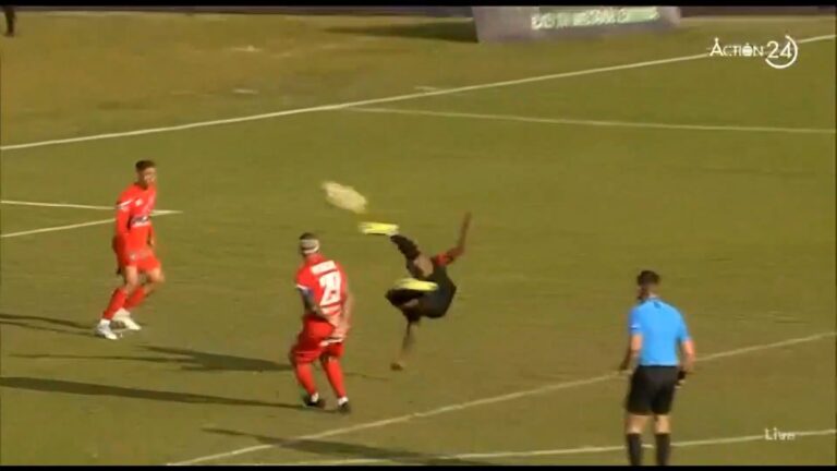 Super League 2: Ο Σεμπά πέτυχε το γκολ της χρονιάς με ανάποδο ψαλίδι - ΒΙΝΤΕΟ