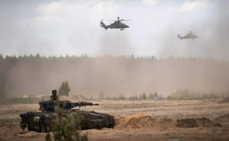 Reuters: Πώς η Ευρώπη σχεδιάζει να ενισχύσει στρατιωτικές δυνάμεις