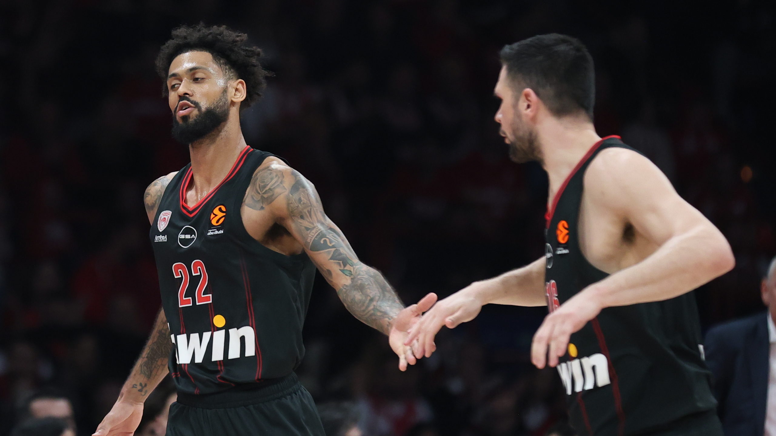 &Omicron;&lambda;&upsilon;&mu;&pi;&iota;&alpha;&kappa;ό&sigmaf; &ndash; &Mu;&pi;ά&gamma;&epsilon;&rho;&nu; &Mu;&omicron;&nu;ά&chi;&omicron;&upsilon; 95-80: &Pi;ή&rho;&epsilon; &tau;&eta; &nu;ί&kappa;&eta; &mu;&epsilon; &Beta;&epsilon;&zeta;έ&nu;&kappa;&omicron;&phi; &kappa;&alpha;&iota; &Mu;&iota;&lambda;&omicron;&upsilon;&tau;ί&nu;&omicron;&phi;, έ&chi;&alpha;&sigma;&epsilon;&hellip; &tau;&omicron;&nu; &Mu;ό&rho;&iota;&sigmaf;