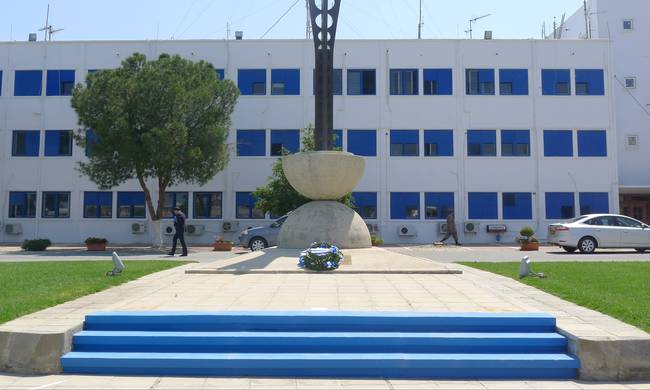 Δεν έχει ακόμη καθοριστεί τι ακριβώς διερευνούμε, λέει η Βύρωνος για το επίμαχο βίντεο | Typos