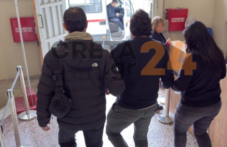 Απολογείται η μητέρα για τους βιασμούς των δύο παιδιών της στην Κρήτη | Typos