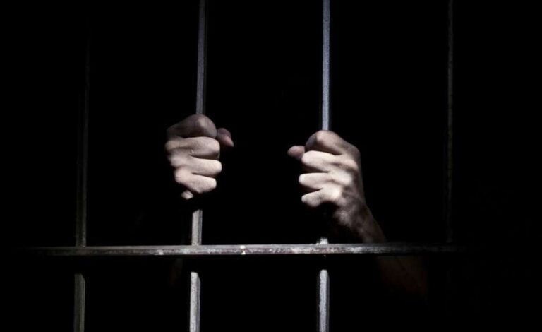 Λαμία: Στη φυλακή 53χρονος που χτύπησε τον 80χρονο πατέρα του