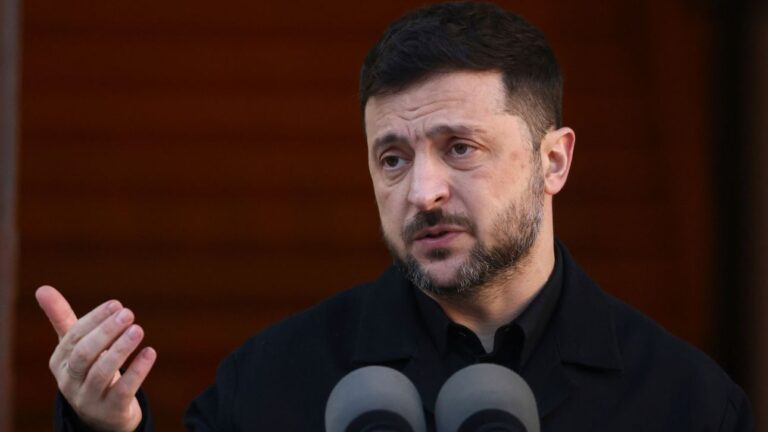 Ζελένσκι: Το τέλος του πολέμου εξαρτάται από την πίεση που θα δεχθεί ο Πούτιν από ΗΠΑ και Ευρώπη