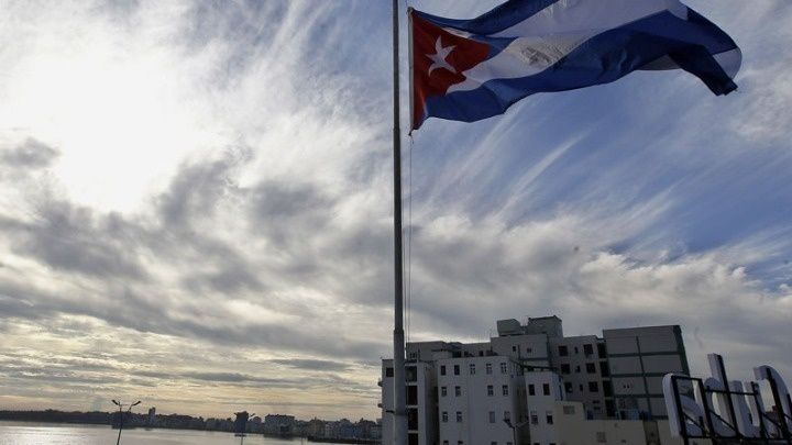 Ρωσία: Η Μόσχα θα συνεχίσει να στέλνει πετρέλαιο στην Κούβα