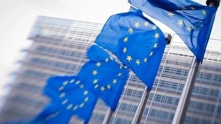 Η Ευρώπη μπροστά σε μεγάλες αποφάσεις: Η συνάντηση με τον Πούτιν και η οικονομική αυτονομία