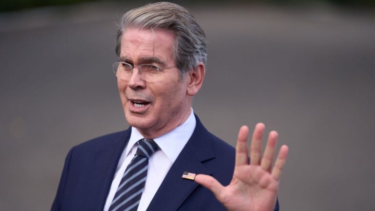 ΥΠΟΙΚ ΗΠΑ: Η πρόοδος στις ειρηνευτικές συνομιλίες για Ουκρανία θα κρίνει νέες κυρώσεις κατά Ρωσίας