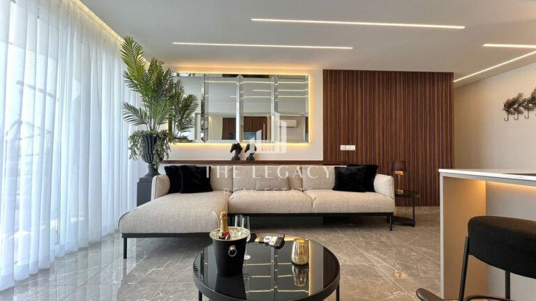 Apartment in Neapolis