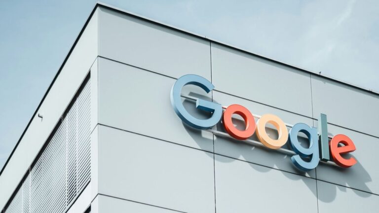 Νέες απειλές του Ιράν: «Στόχοι μας» η Google και άλλες εταιρείες τεχνολογίας στην Μέση Ανατολή