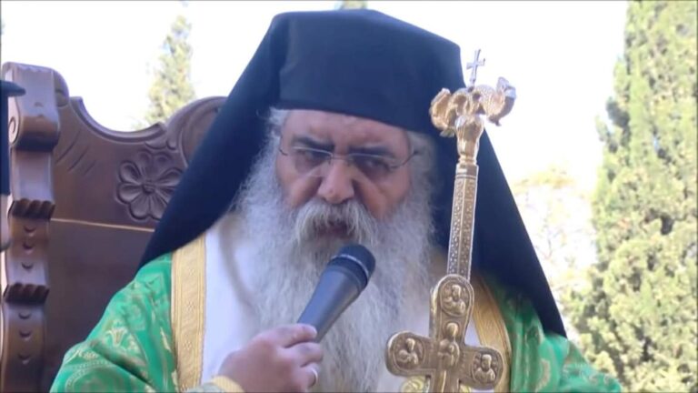 Ο Νόμος δεν φοράει ράσα και δεν κρατάει θυμιατό