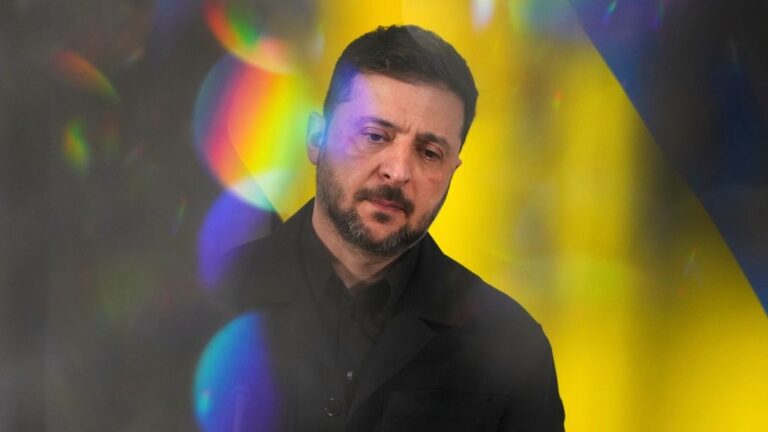 Ο Ζελένσκι προειδοποιεί πως η Ρωσία σχεδιάζει νέο μπαράζ αεροπορικών πληγμάτων