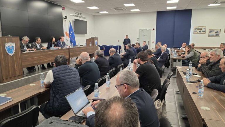 Εφαρμογή Κανονισμού για αφθώδη πυρετό χωρίς χαλάρωση, είπε ο Ευρωπαίος Επίτροπος