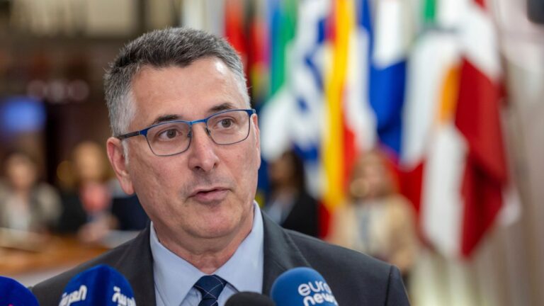 Τηλεφωνική επικοινωνία Σάαρ - Γεραπετρίτη: Οι ευχές του Ιραηλινού ΥΠΕΞ για την 25η Μαρτίου