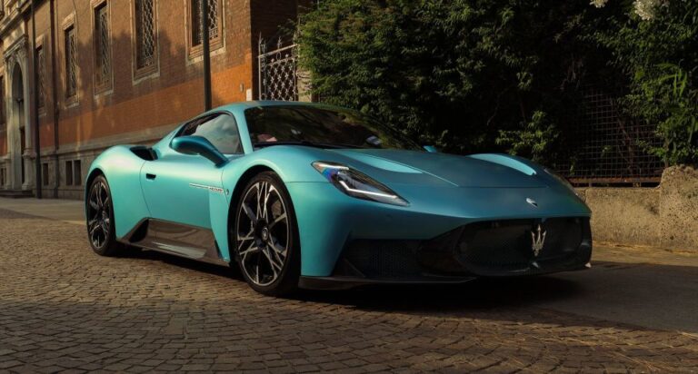 Η κρίση στα Στενά του Ορμούζ μπλοκάρει τις Ferrari και όχι μόνο