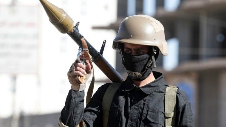 Απειλές Χούθι: «Θα πλήξουμε αμερικανικούς στόχους στην Ερυθρά Θάλασσα αν οι ΗΠΑ επιτεθούν στο Ιράν»