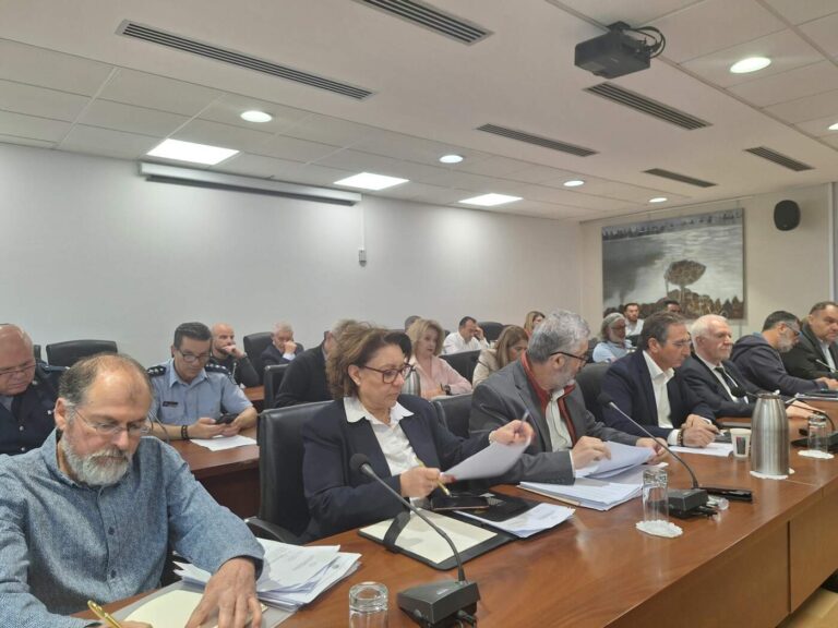 Στις 104 οι μονάδες με αφθώδη πυρετό είπε στη Βουλή ο ΓΔ του Υπουργείου Γεωργίας