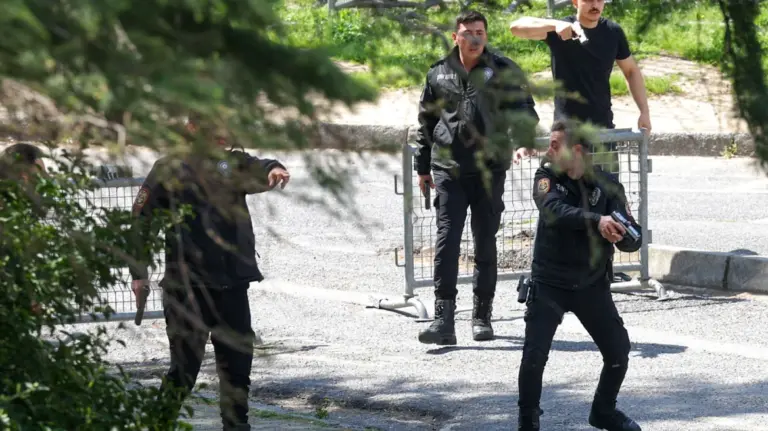 Νεκροί και οι τρεις δράστες της τρομοκρατικής επίθεσης κατά του ισραηλινού προξενείου στην Κωνσταντινούπολη