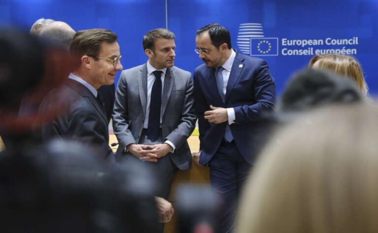 Επίσημη επίσκεψη Μακρόν στην Κύπρο πριν τη Σύνοδο Κορυφής