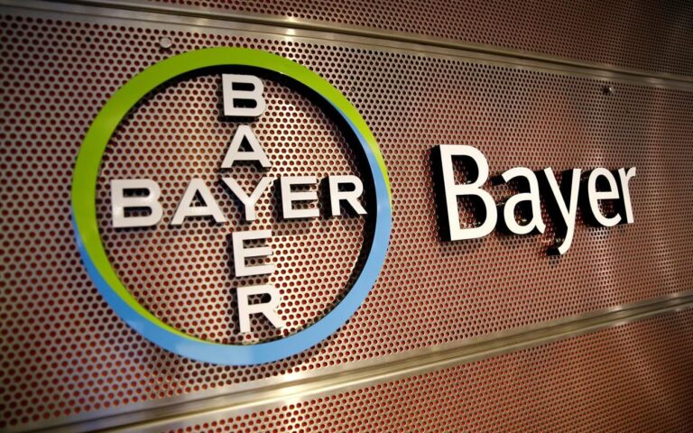 Ανάσα δισεκατομμυρίων για τη Bayer: Το Ανώτατο Δικαστήριο των ΗΠΑ βάζει «φρένο» στις αγωγές για το Roundup