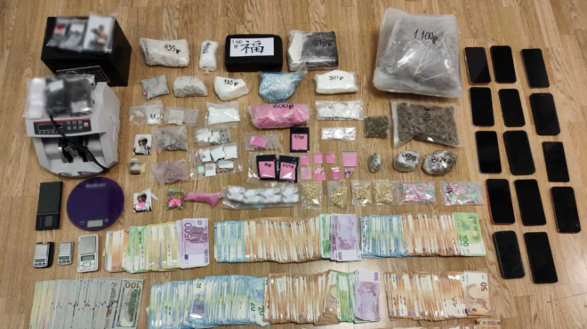 μύκονος-αυτοί-θέλουν-drugs-και-γυναίκες-564309184