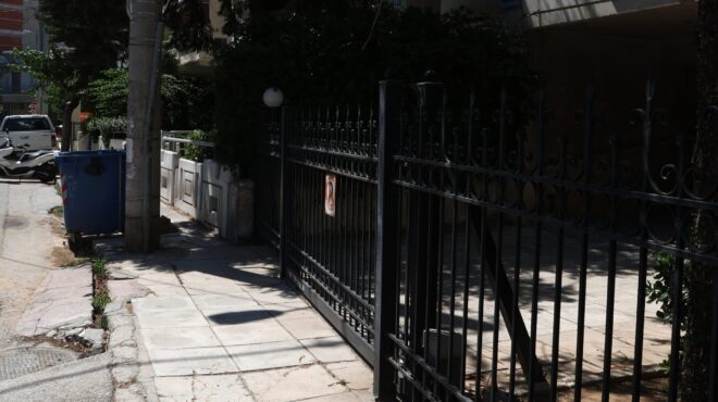 Δολοφονία 15χρονου στην Καλλιθέα: Κατασχέθηκαν σουγιάδες, σιδερογροθιές και φυσίγγια