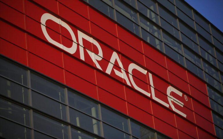 Oracle: Έκοψε 21.000 θέσεις εργασίας σε έναν χρόνο λόγω ΑΙ