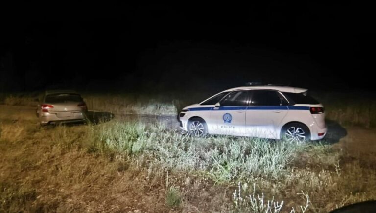 Μυστήριο με νεκρό 70χρονο που εντοπίστηκε γυμνός στην άκρη του δρόμου στο Αγγελόκαστρο Αγρινίου
