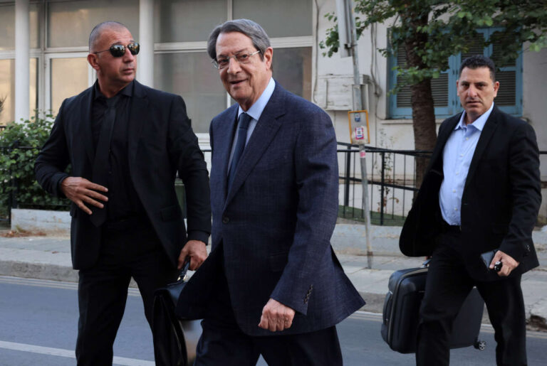 Πρόθεση Αναστασιάδη για απόχη από τα συλλογικά όργανα του ΔΗΣΥ στη σκιά του πορίσματος για «Κράτος Μαφία»