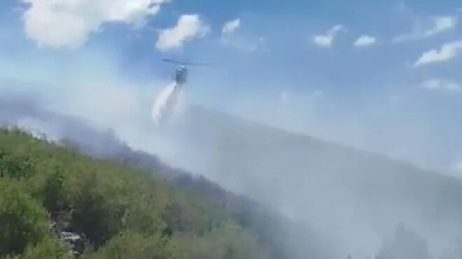 υπό-μερικό-έλεγχο-τέθηκε-η-φωτιά-στη-ρό-564312301