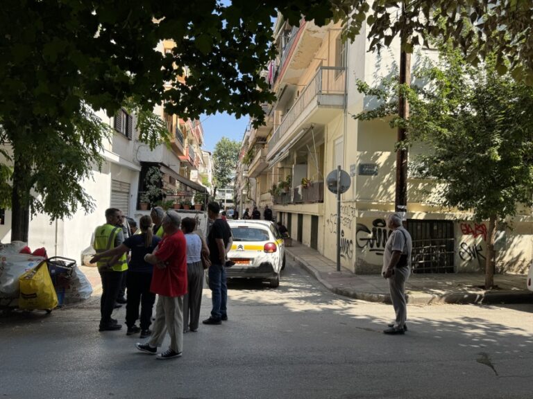 Περίπου 1.200 εγκαταλελειμμένα οχήματα απομακρύνθηκαν σε 1,5 χρόνο από τη Θεσσαλονίκη