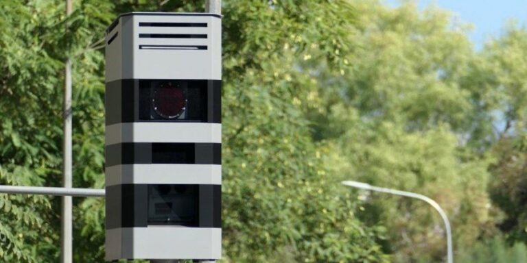 Την τοποθέτηση κάμερας με ΤΝ σε πιλοτική φάση ανακοίνωσε ο Βαφεάδης για μείωση θανατηφόρων