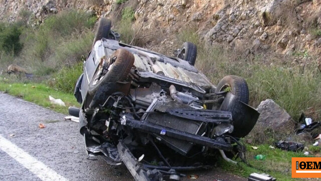 Τούμπαρε αυτοκίνητο έξω από τη Λάρισα, τραυματίστηκε ο ηλικιωμένος οδηγός