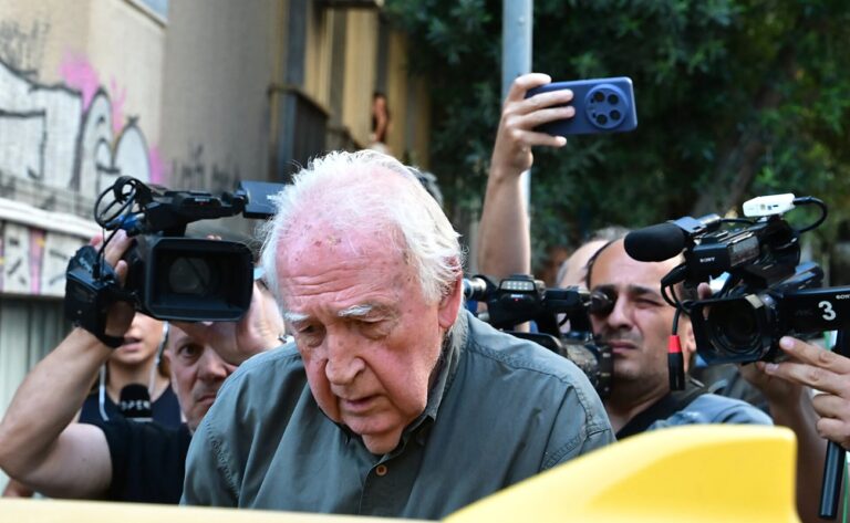 Τόσοι νεκροί, και η μόνη οργή είναι για τη τιμωρία του δολοφόνου τους;