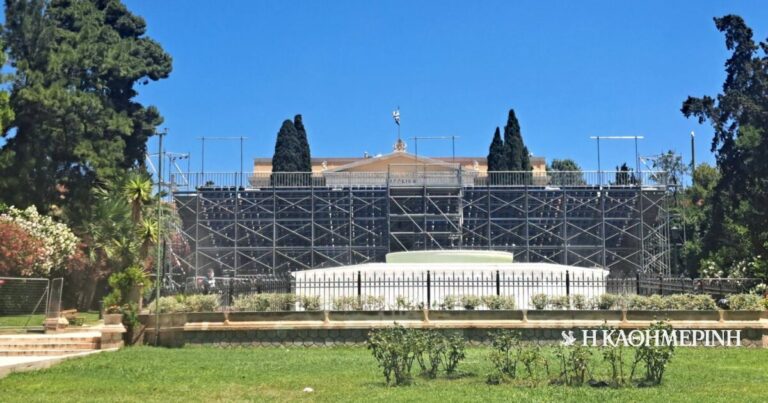 Αντιδράσεις για το «κρύψιμο» του Ζαππείου από υπαίθριο θέατρο
