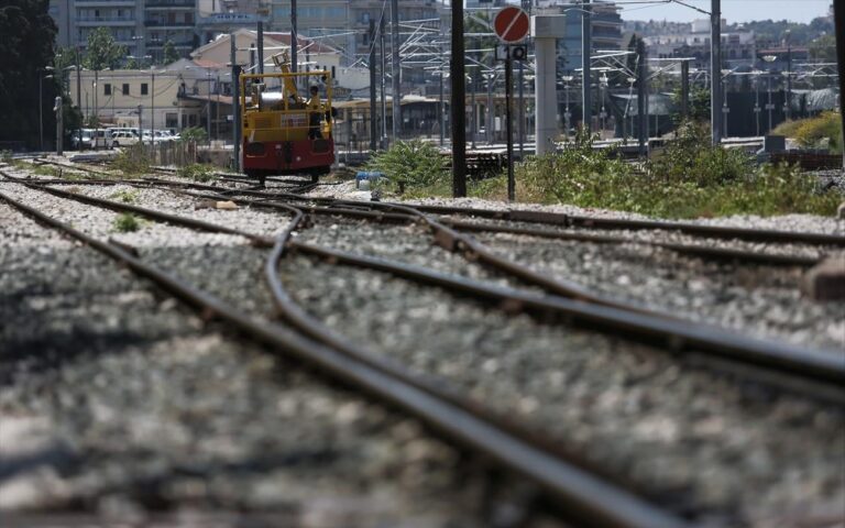 Προαστιακός Δυτικής Αττικής: Διασφαλισμένη η χρηματοδότηση για την ολοκλήρωσή του
