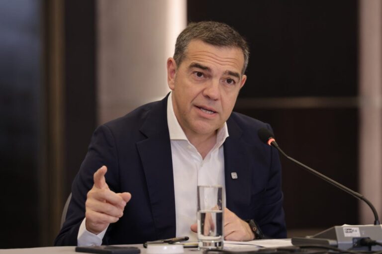 Αλέξης Τσίπρας: Άνοιγμα στην Κεντροαριστερά