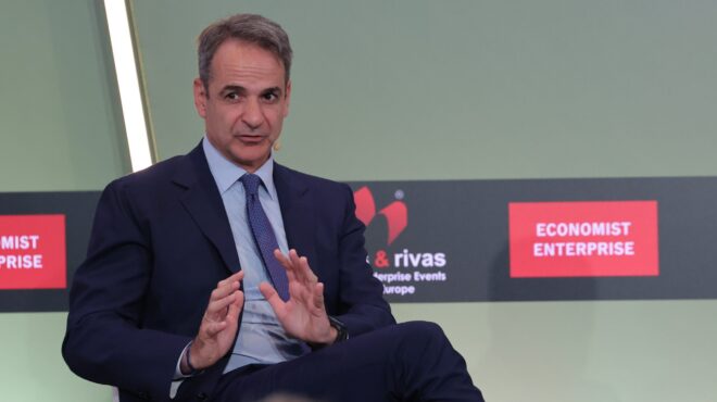 Τσίπρας: Το πρόβλημα της χώρας δεν είναι ο Αδωνις, αλλά ο αδωνισμός