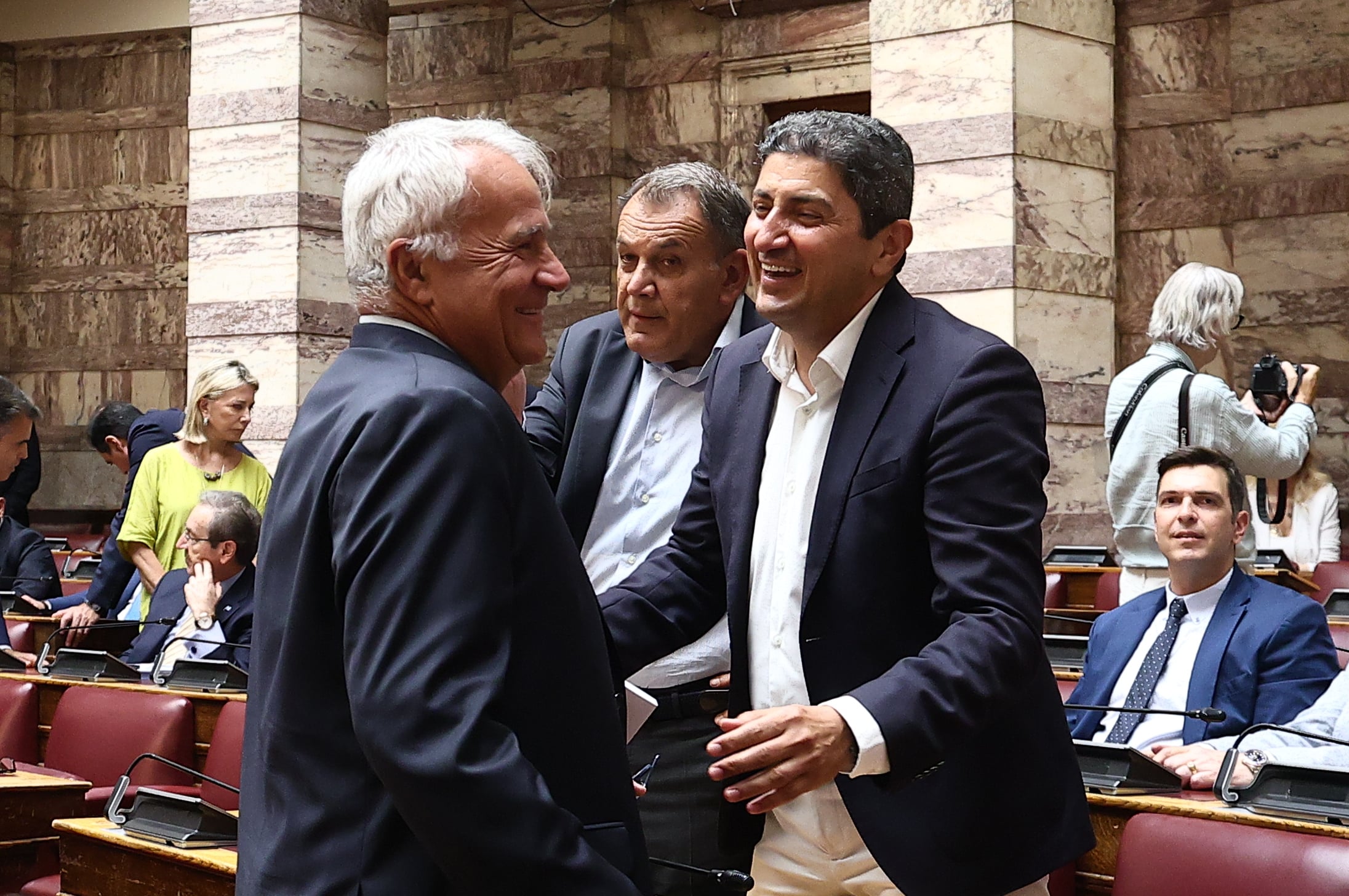 &Sigma;&Upsilon;&Nu;&Epsilon;&Delta;&Rho;&Iota;&Alpha;&Sigma;&Eta; &Tau;&Eta;&Sigma; &Kappa;&Omicron;&Iota;&Nu;&Omicron;&Beta;&Omicron;&Upsilon;&Lambda;&Epsilon;&Upsilon;&Tau;&Iota;&Kappa;&Eta;&Sigma; &Omicron;&Mu;&Alpha;&Delta;&Alpha;&Sigma; &Tau;&Eta;&Sigma; &Nu;&Epsilon;&Alpha;&Sigma; &Delta;&Eta;&Mu;&Omicron;&Kappa;&Rho;&Alpha;&Tau;&Iota;&Alpha;&Sigma;