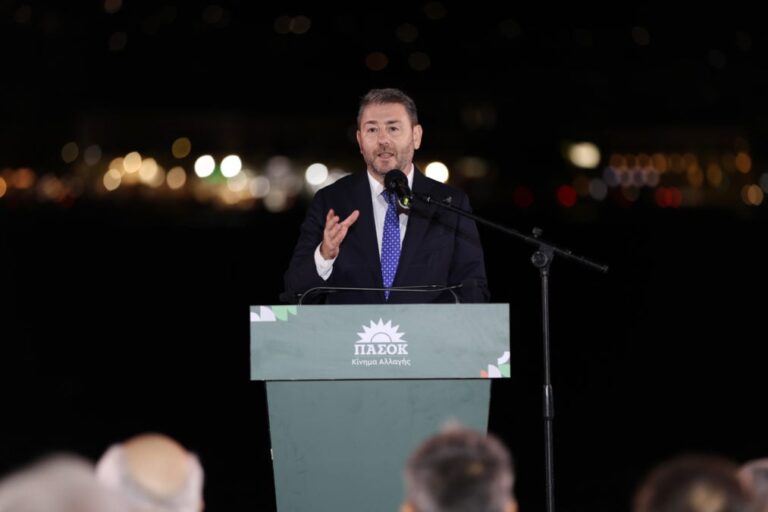 Ανδρουλάκης από Χίο: «Με το ΠΑΣΟΚ θα γίνουμε το ισχυρότερο ναυτιλιακό κράτος στην Ευρώπη»