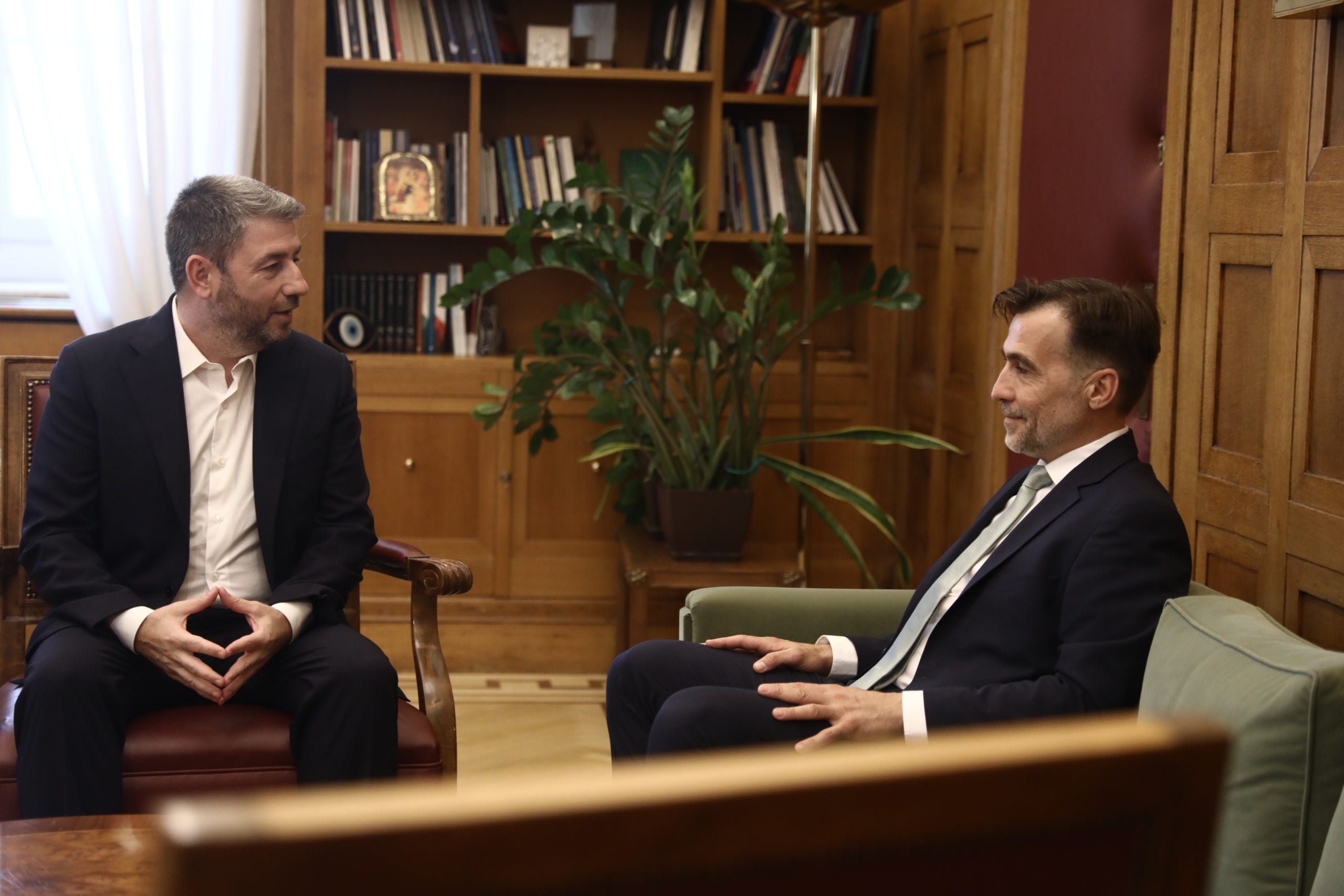 &Chi;&Omicron;&Upsilon;&Rho;&Delta;&Alpha;&Kappa;&Eta;&Sigma; &Alpha;&Nu;&Delta;&Rho;&Omicron;&Upsilon;&Lambda;&Alpha;&Kappa;&Eta;&Sigma;