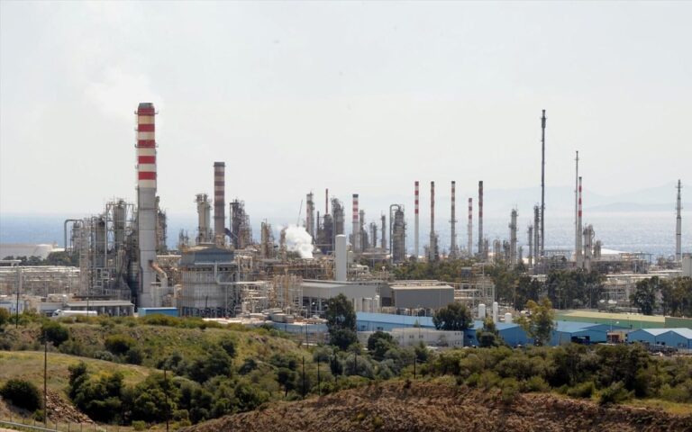Η Optima Bank βλέπει τα 54 ευρώ για τη μετοχή της Motor Oil