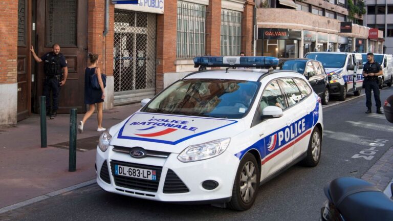 Γαλλία: Άνδρας επιτέθηκε με μαχαίρι κατά γυναικών στο Παρίσι