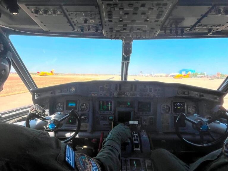 Βίντεο από τις επιχειρήσεις των ελληνικών Canadair στο τεράστιο μέτωπο της φωτιάς στην Ισπανία