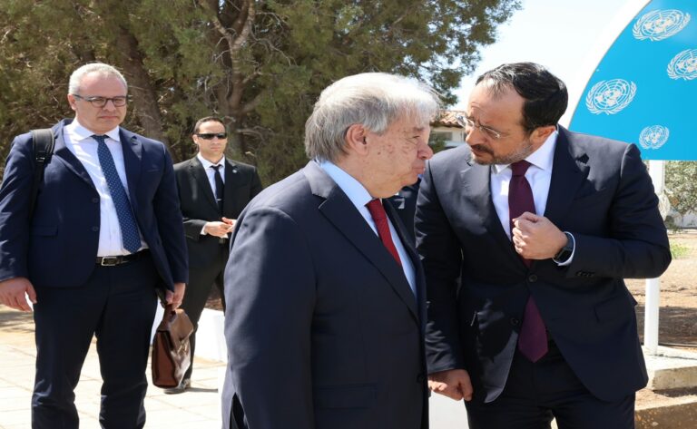 ΠτΔ: Να προετοιμαστεί το έδαφος για να έχουμε ανακοίνωση διαπραγματεύσεων