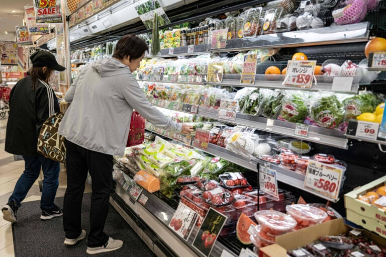 Ευρωβαρόμετρο: Αγχος, αβεβαιότητα και απογοήτευση στην Ελλάδα